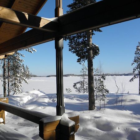 Loikansaari Lomamoekit Holiday Cottages Kallislahti Exterior photo