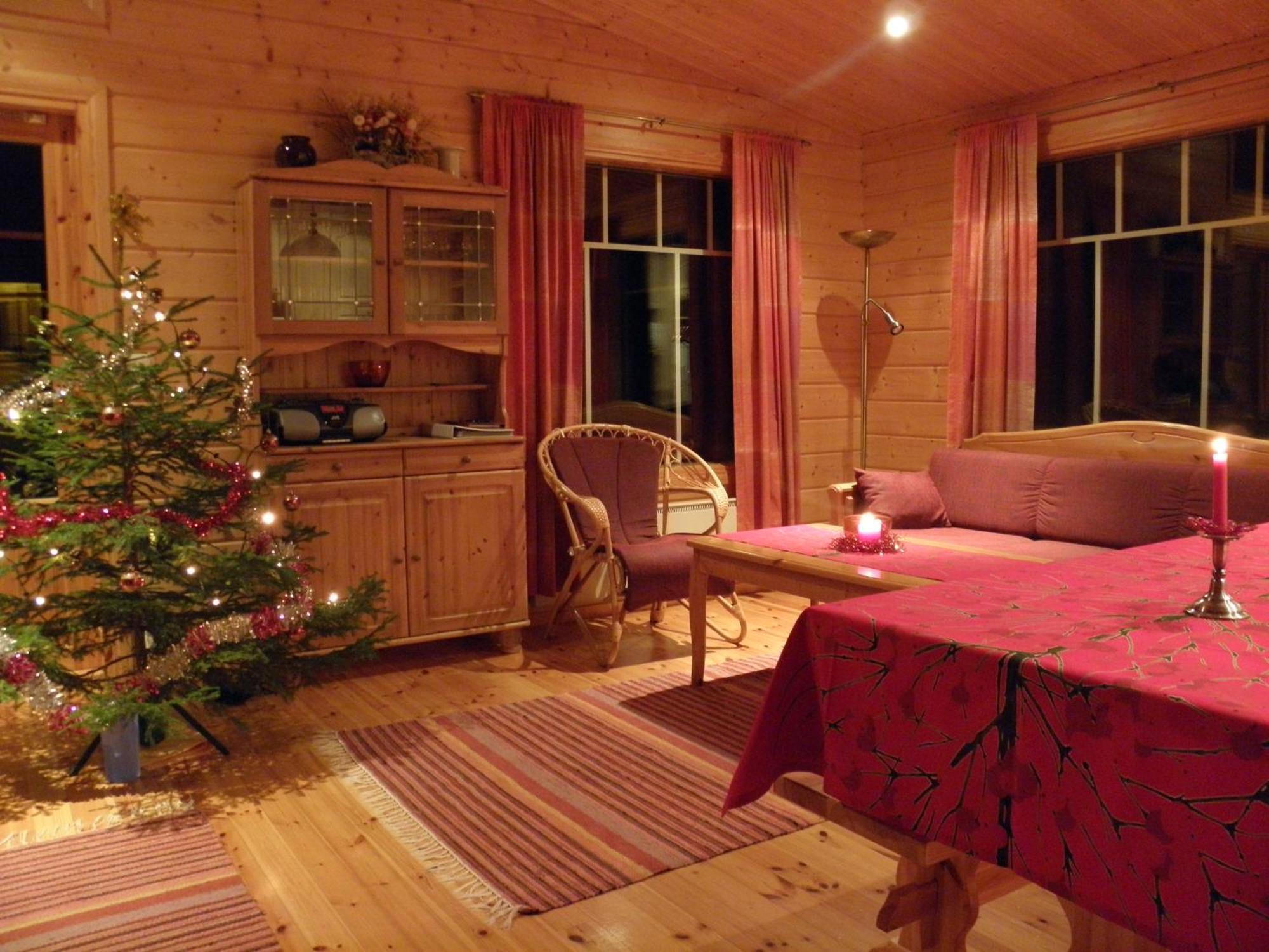 Loikansaari Lomamoekit Holiday Cottages Kallislahti Exterior photo