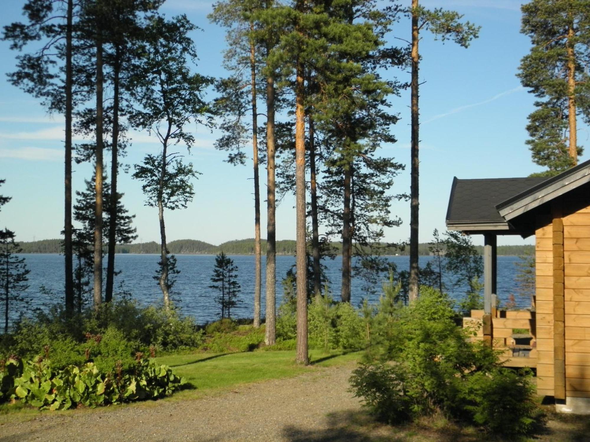 Loikansaari Lomamoekit Holiday Cottages Kallislahti Exterior photo